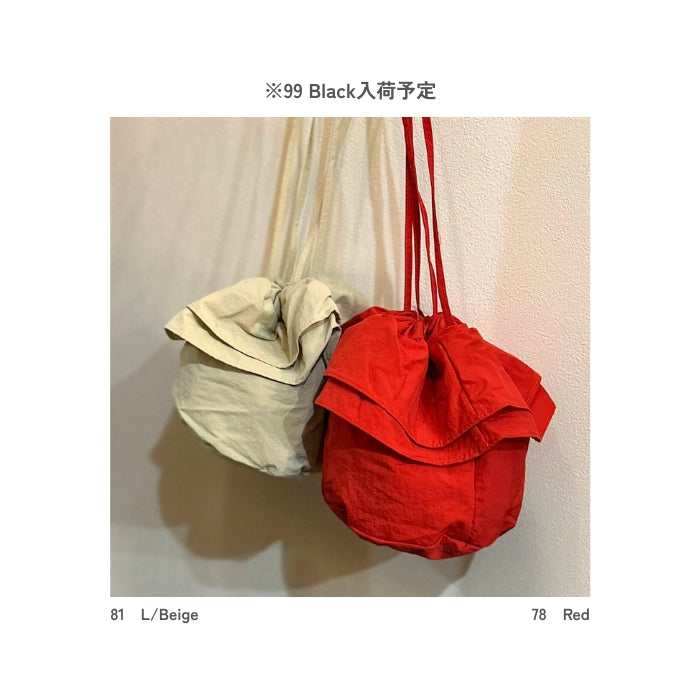 0147 ナイロンフリル巾着バッグ