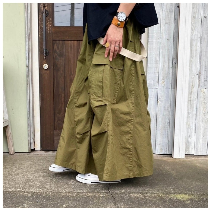 243 サスペンダー付きアシメミリタリースカート