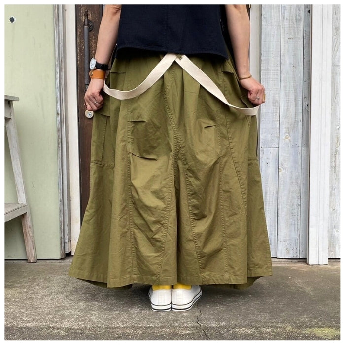243 サスペンダー付きアシメミリタリースカート