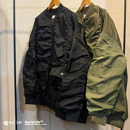 6677215　ツイル×ナイロンワッシャータフタパッカリング切替えMA-1ジャケット