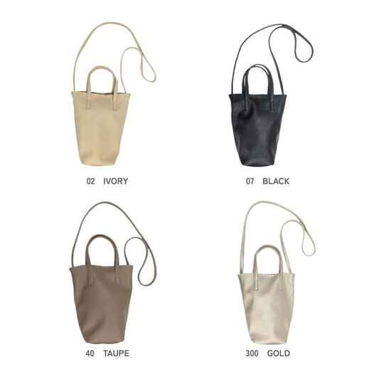 2125　synthetic レザーミニバッグ