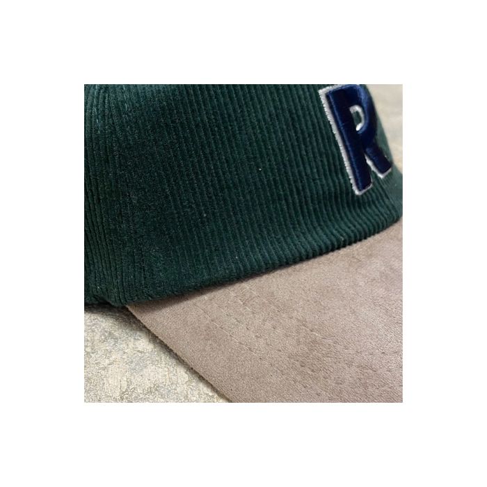 8141　コーデュロイバイカラー刺繍キャップ