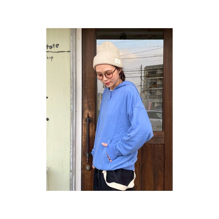 0781　裏毛フーディプルオーバー