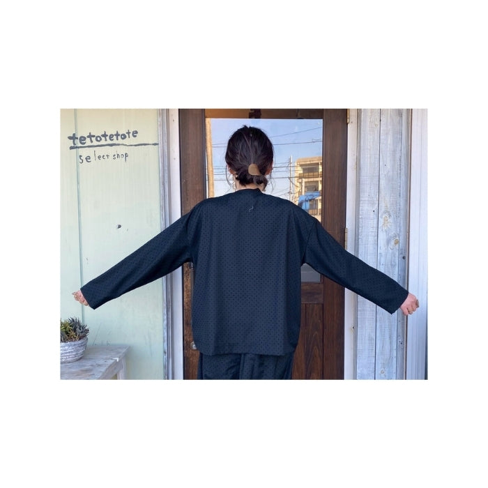 1942730　無地・ドットクルージャケット