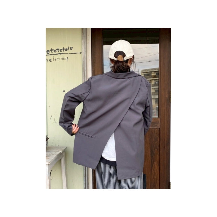 テーラードジャケット