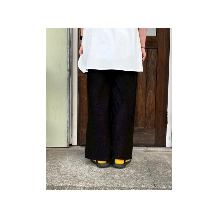9461　リラックスプリーツパンツ