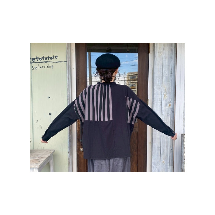 1742660　切替ストライプシャツ