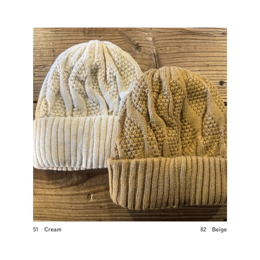 8099　裏フリース模様編みニット帽