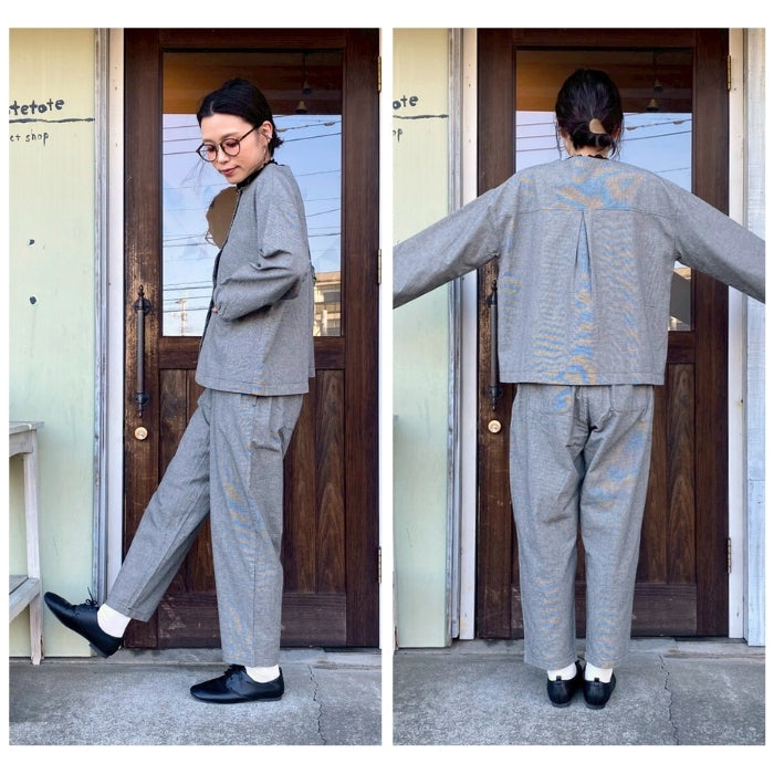 2086　タック入りワイドパンツ