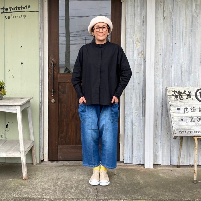 8064　付け襟付きバンドカラーブラウス